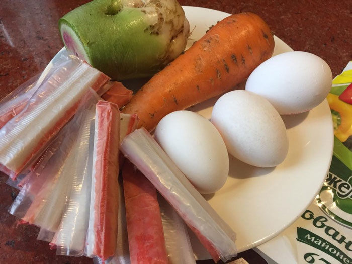 Салат с дайконом